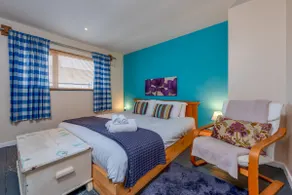 Cosy Spacious Garden House in Bridgnorth - Image 3