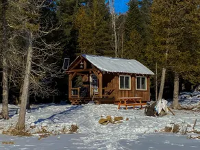 White Pine Acres Off grid cabin (solar) - Image 4