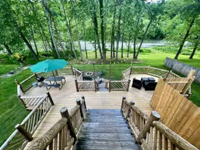 Riverside Retreat-Soak in Hot Tub w/Mountain Stars - Image 2