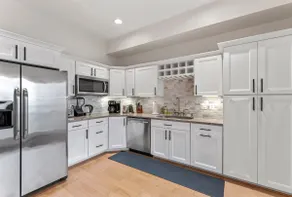 The Roosevelt | Modern 3BR Historic Bloomingdale - Image 3