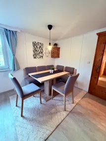 VIEW-Apartment Seefeld and Chill in the Centre - Image 2