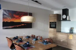 Waterfront Retreat - Image 3