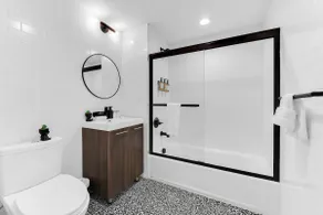 Serene 1-BR KING Sanctuary– 20 Minutes to FIFA! - Image 3