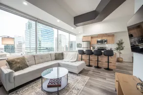 *The Sapphire* | Panoramic Views | Rogers | UG Pk - Image 4