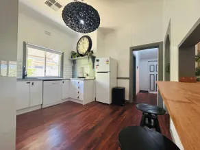 Charming home in Central Dubbo - Image 3
