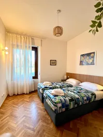 New! 10 minutes from Ponte Vecchio - Image 3
