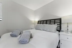 Central 1BR Apt 10 mins to BOS & Airport, Near Bus - Image 5