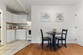 Central 1BR Apt 10 mins to BOS & Airport, Near Bus - Image 4