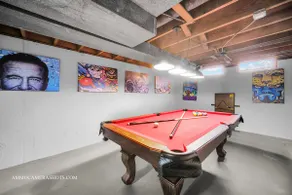 Centrally Located - proximity to O' Hare Airport - Image 2