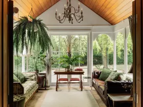 The Cosmopolitan Cottage - Image 3