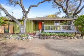 Entire 3 BR Home - Close to Highway & Amenities - Image 5