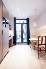 Yard Patraix by Concept Flats - Image 3