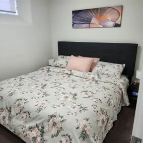 One-Bedroom Private Guest Suite - Image 2