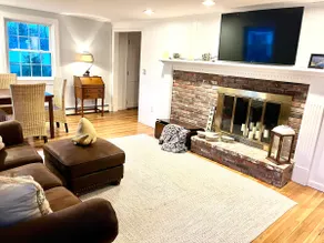 Sunset Point on Long Pond- Large 4BR 3500+ sqft - Image 3
