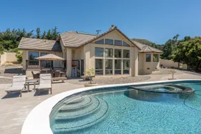 Mountain Retreat- Sauna|Cold Plunge|Pool+Hot Tub - Image 2