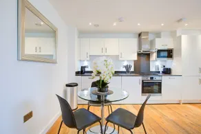 London | Greenwich - 1 Bed | Close to O2 Arena - Image 4