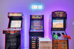 Napa Wine Country Hot Tub/Arcade/Pool Table Fun 5B - Image 2
