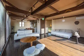 8-minute walk to the beach! Pet friendly, BBQ available / Private rental / Room only / Up to 7 people - Image 2