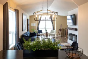 Artistic Oasis in Red Deer - Image 4