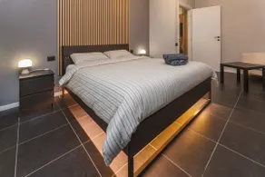 2 Bedrooms apartment Bergamo City Centre - Image 3