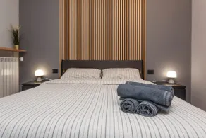 2 Bedrooms apartment Bergamo City Centre - Image 4