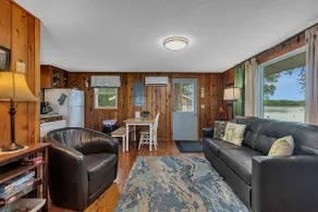 Sunrise Cottage on Clearwater Lake - Image 5