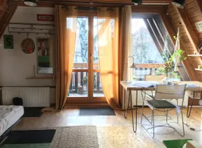 Urban A-frame style home near metro stop - Image 3