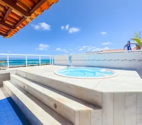 Duplex penthouse on the beach with Jacuzzi and waterfall - Image 5