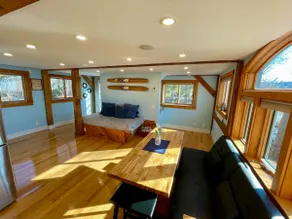 Lakefront House on Pleasant Lake - Pet Friendly - Image 4