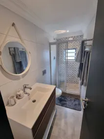 Saxon Guest Cottage Suite - Image 5