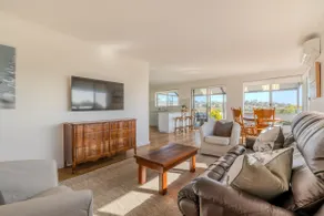 Seaview Heights by the BnB Collection - Image 5