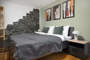 Deluxe 1-Bedroom apartment with terrace*home2share - Image 2