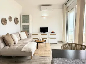 GAVA 2 BEACHFRONT PENTHOUSE - Image 3