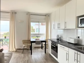 GAVA 2 BEACHFRONT PENTHOUSE - Image 5