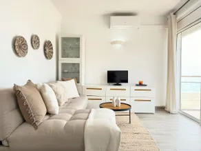 GAVA 2 BEACHFRONT PENTHOUSE - Image 2