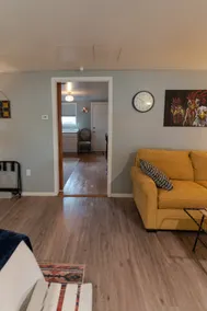 Opal's Cottage - Image 2