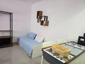 Charming studio on the beach - Image 2