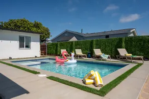 Bay Ho~Mins to Beach~Hottub~Heated Pool~Firepit - Image 4