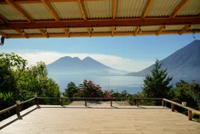 Lake & Volcan Views, 5 Mins to magical lake Access - Image 2