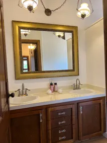 Exceptional Home in the West Hills of Portland - Image 2