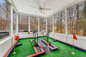 Pocono Game Heaven | Basketball, Bowling, Theater! - Image 4