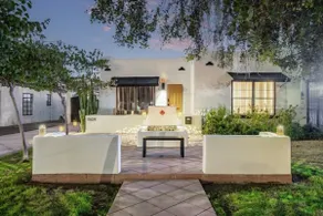 Amazing Historic home with pool - Image 3
