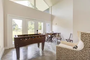 Black Sheep Hideaway Modern Countryside Serenity - Image 2