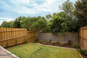 Bayview Coastal Retreat – Modern 3BR Home - Image 3