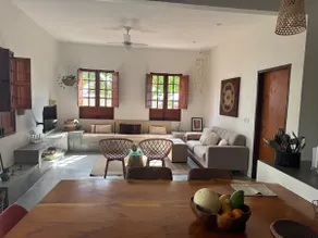 Love House with Sea View - Image 2