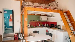 Gîte in the Woods - Palais du Facteur Cheval - Image 4