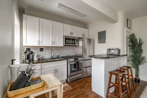 Perfect Location in Adams Morgan & Authentic Charm - Image 5