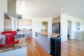 Ocean Views, Spacious, Extra Studio, Pet Friendly - Image 3