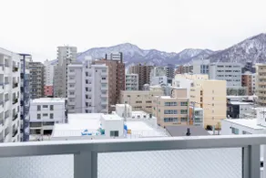 8th floor 1LDK overlooking Mt. Moiwa | 5-minute walk from Nishi 18-chome | Family friendly | A place to travel as if you were living there - Image 3