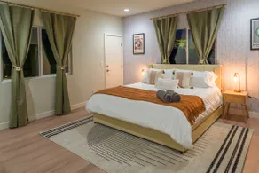 3BR Family Escape with King Bed, Game Room & EV - Image 4